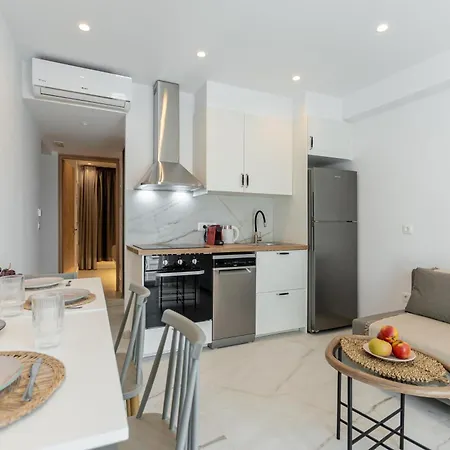 Athina Sea View דירה